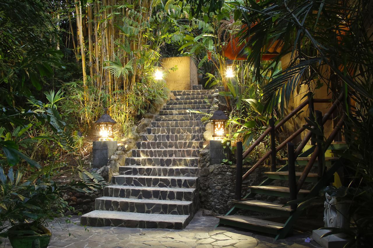 Waterfall Villas Baru Exteriör bild