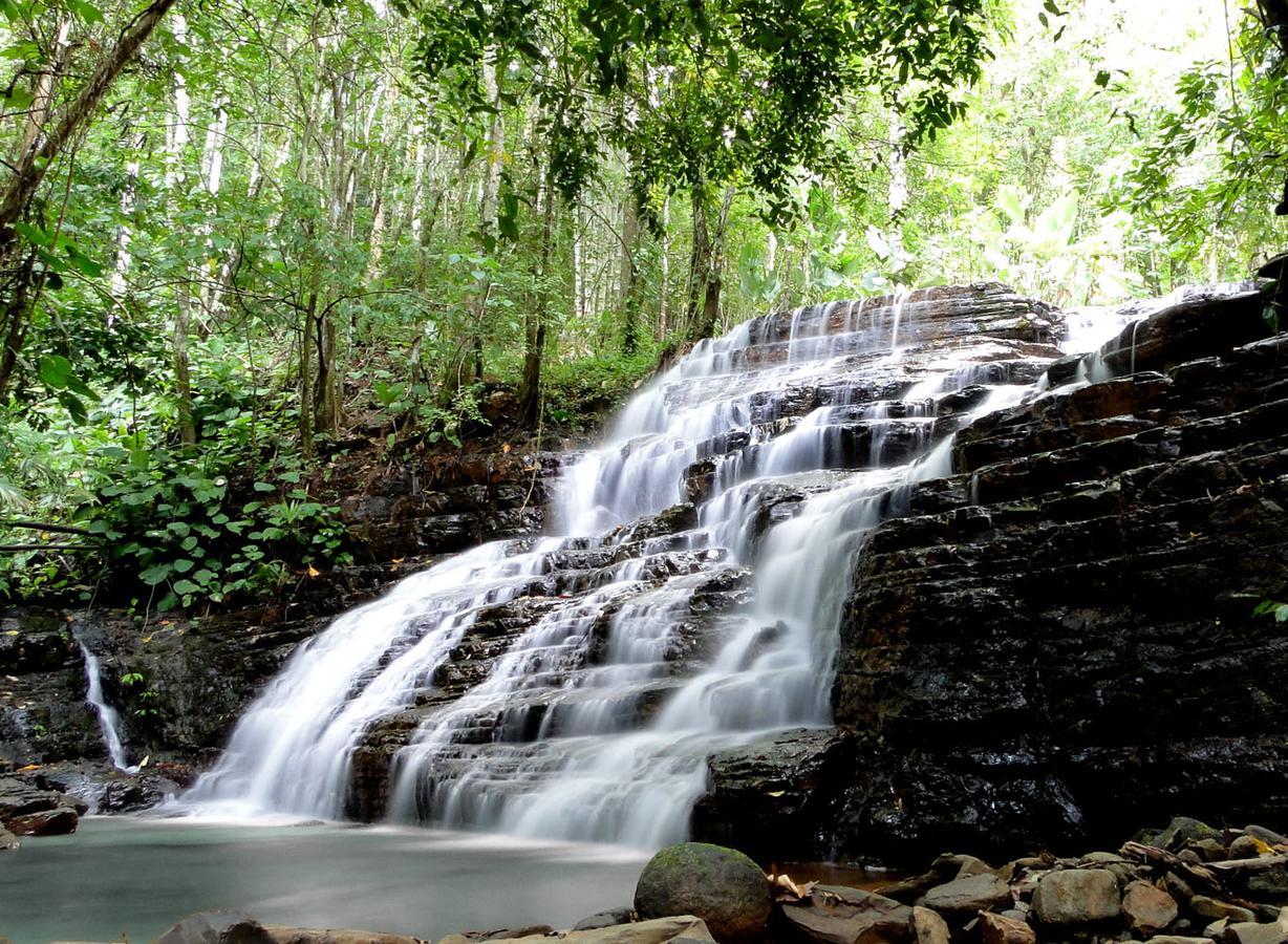 Waterfall Villas Baru Exteriör bild